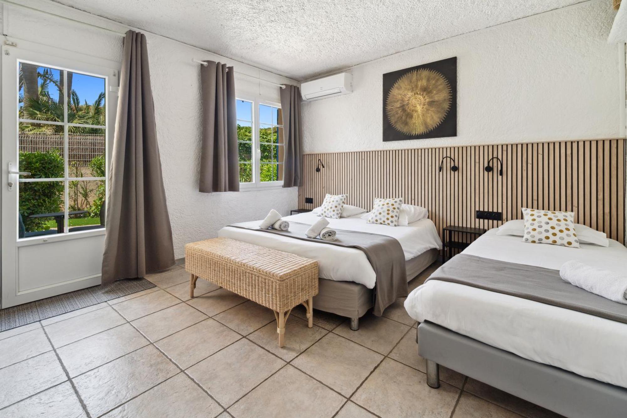 Hotel La Nartelle Сен Максим Екстериор снимка